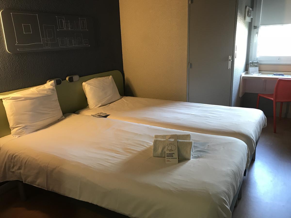 Ibis Budget Arles Sud Fourchon Exterior foto
